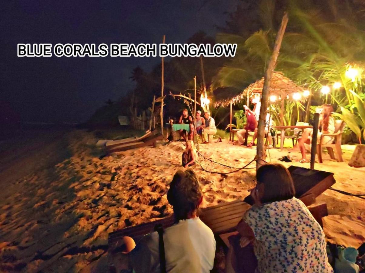 Blue Corals Beach Bungalow Matara Eksteriør billede